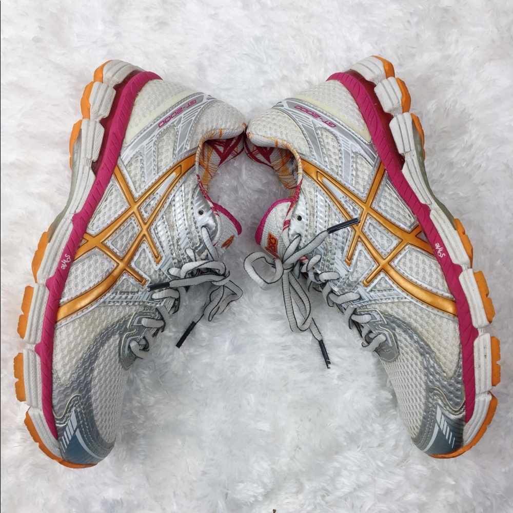Asics GT-2000 Orange Pink Size 6M